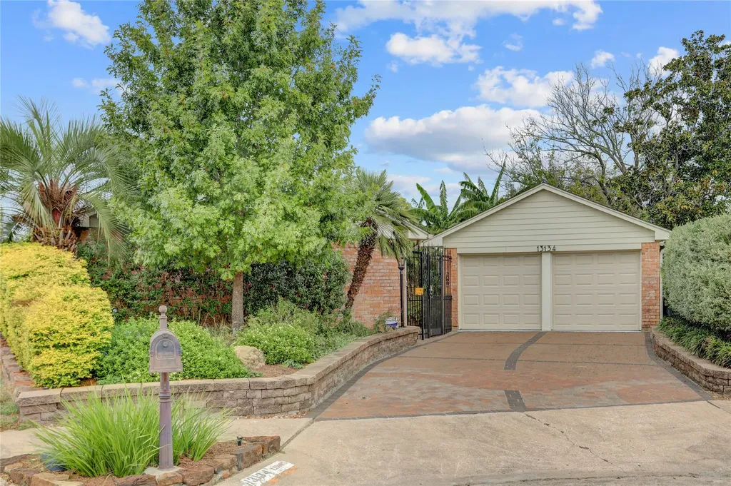 13134 Benford Drive Houston TX 77099