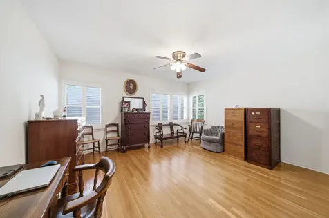 4814 Denver Drive Galveston TX 77551
