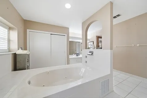 4814 Denver Drive Galveston TX 77551