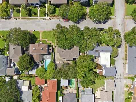 4814 Denver Drive Galveston TX 77551