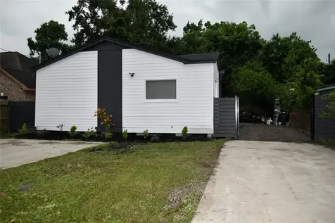 9401 Heatherside Street Houston TX 77016