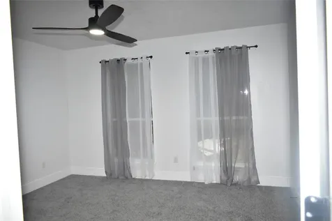 9401 Heatherside Street Houston TX 77016