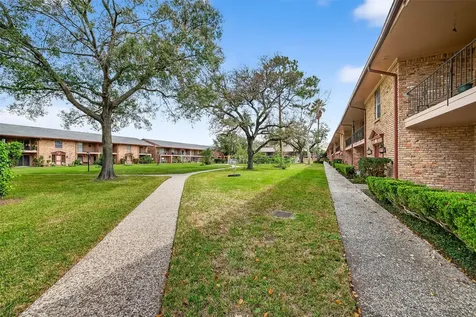7600 Burgoyne Road 121 Houston TX 77063