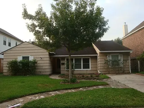 143 Whipple Drive Bellaire TX 77401