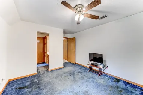 9881 Fosters Bend Cleveland TX 77328