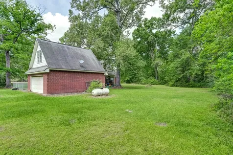 9881 Fosters Bend Cleveland TX 77328