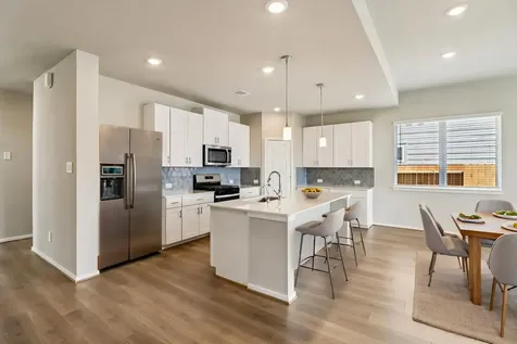 5124 Redbud Valley Drive Pearland TX 77584