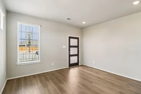 5124 Redbud Valley Drive Pearland TX 77584