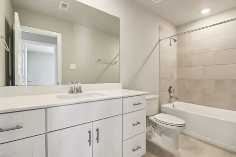 5124 Redbud Valley Drive Pearland TX 77584