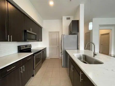2222 Smith Street 122 Houston TX 77002