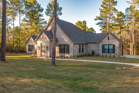 8915 Cedar Meadow Lane Plantersville TX 77363