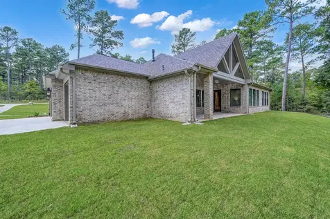 8915 Cedar Meadow Lane Plantersville TX 77363