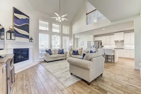 219 Bentwater Lane Clute TX 77531