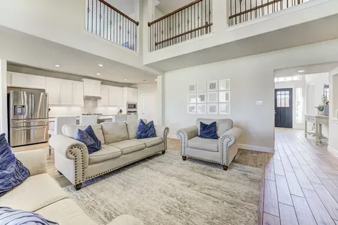 219 Bentwater Lane Clute TX 77531