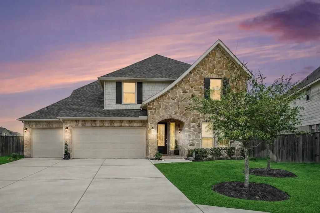 7703 Willow Forest Lane Richmond TX 77469