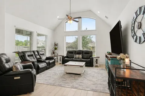 7703 Willow Forest Lane Richmond TX 77469