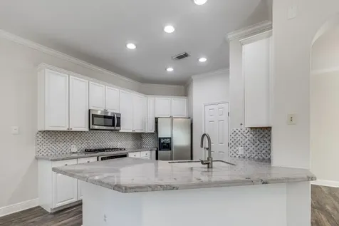 130 S Veranda Ridge Drive The Woodlands TX 77382