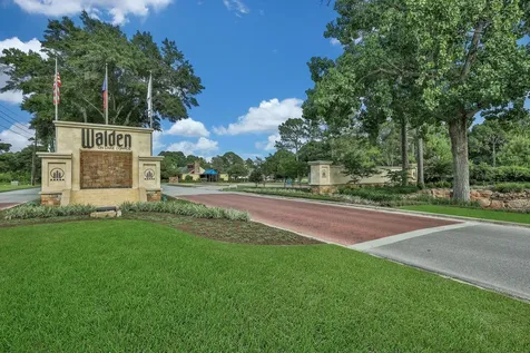13151 Walden Road 119 Montgomery TX 77356