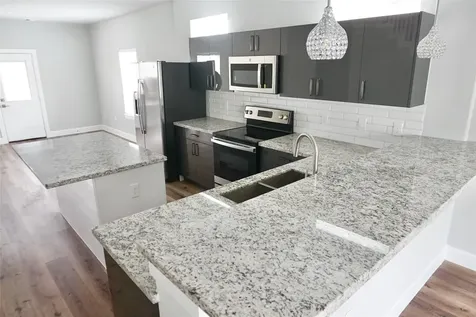 5036 Van Fleet Street A Houston TX 77033