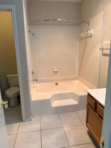 4001 Tanglewilde Street 811 Houston TX 77063
