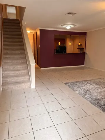 4001 Tanglewilde Street 811 Houston TX 77063