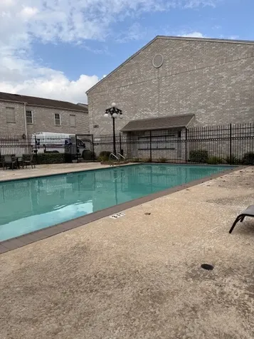 4001 Tanglewilde Street 811 Houston TX 77063