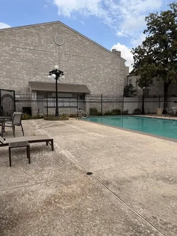 4001 Tanglewilde Street 811 Houston TX 77063