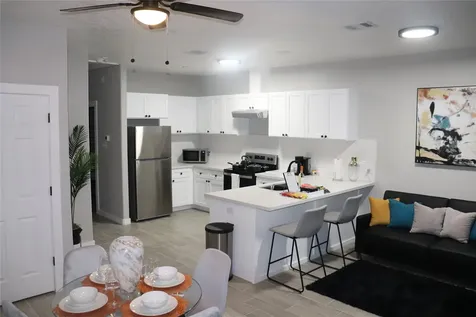 426 New Mexico Street B Houston TX 77029