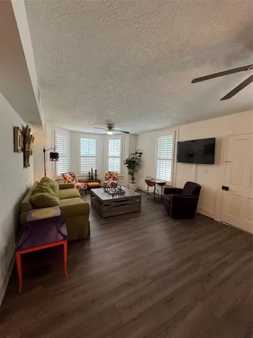 419 Main La Grange TX 78945