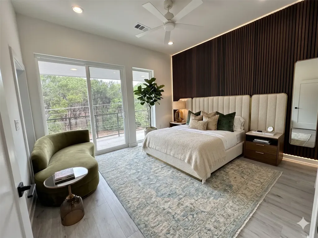 2000 Riverside Farms 13102 Austin TX 78741