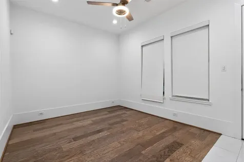 3267 Simmons Street Houston TX 77004
