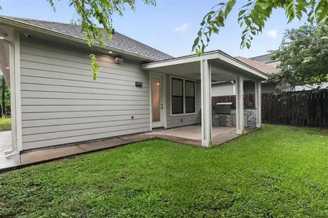3267 Simmons Street Houston TX 77004