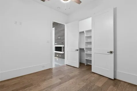 3267 Simmons Street Houston TX 77004