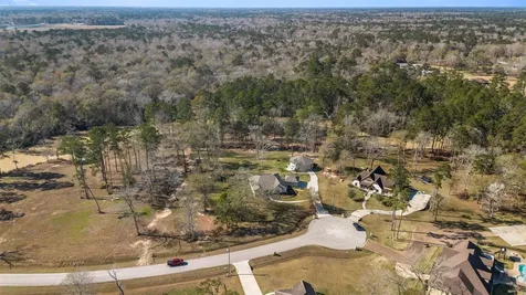 26816 Vista Meadow Court Huffman TX 77336