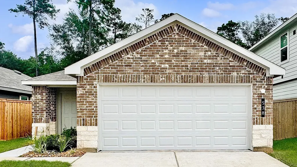 538 Belle Springs Lane Conroe TX 77301