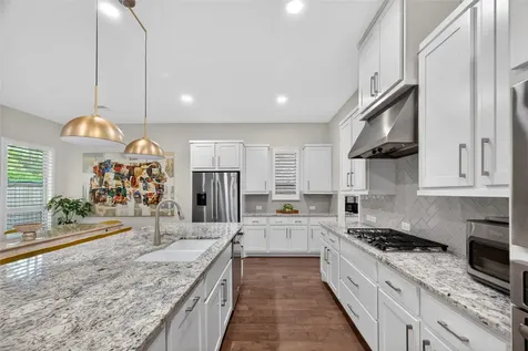 135 Currydale Way Tomball TX 77375