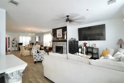 9503 Lerin Lane Sugar Land TX 77498