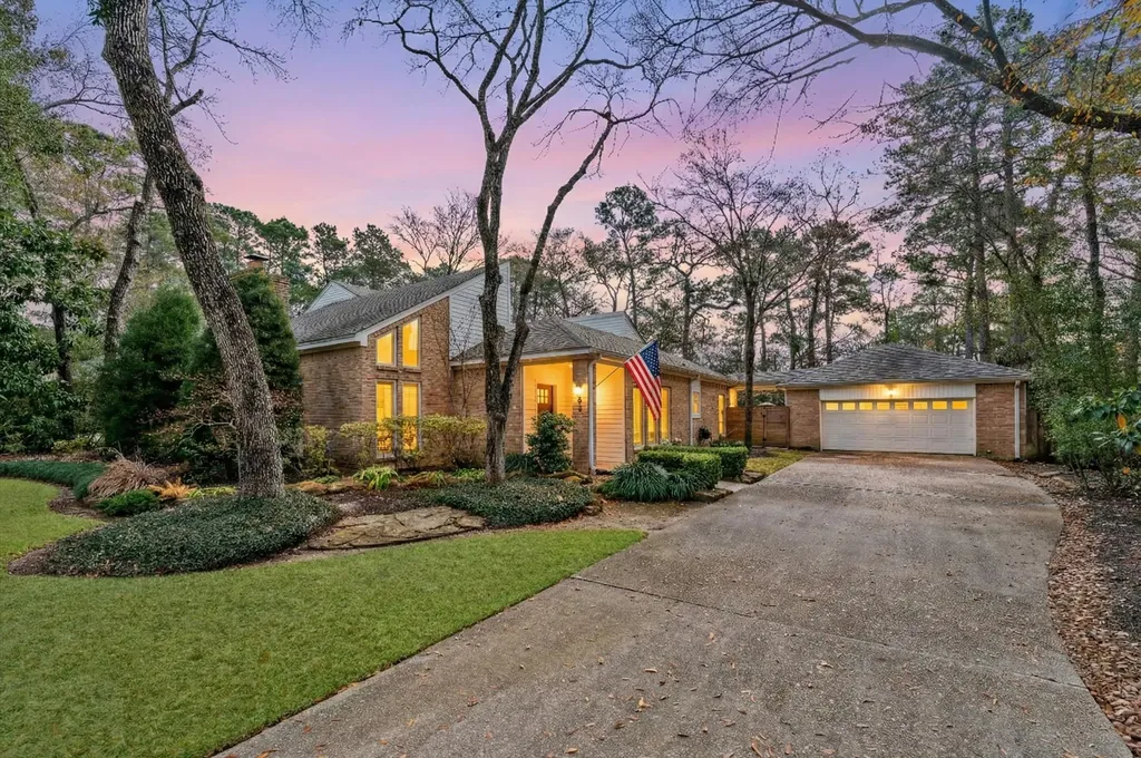 65 Indian Clover Drive The Woodlands TX 77381
