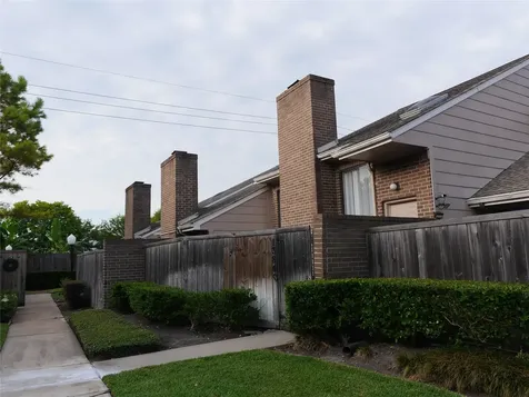 13840 Hollowgreen Drive Houston TX 77082
