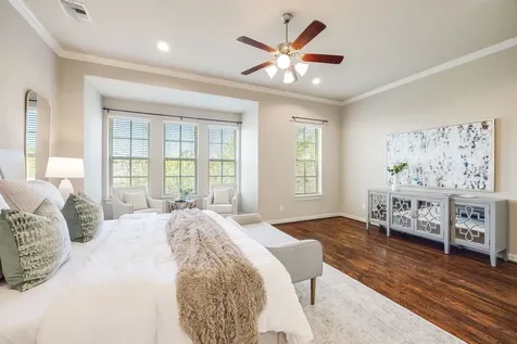 6604 Toledo Street Houston TX 77008