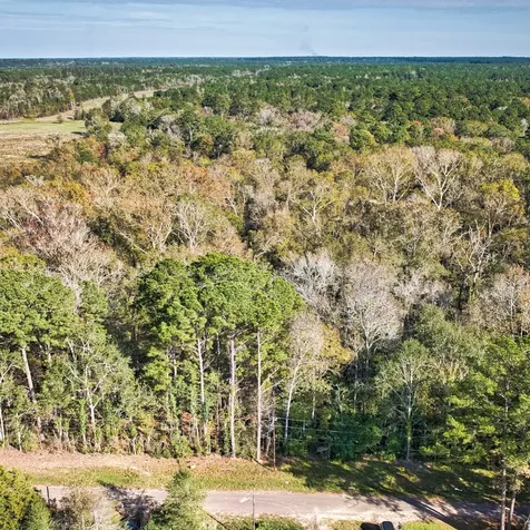 468A & 469b Royal Creek Road Conroe TX 77303