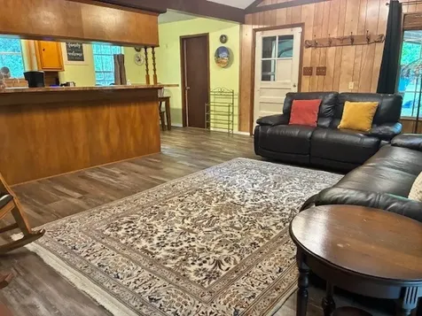 879 County Road 2167 Cleveland TX 77327