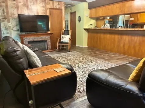 879 County Road 2167 Cleveland TX 77327