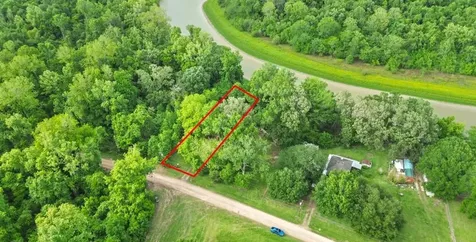 879 County Road 2167 Cleveland TX 77327