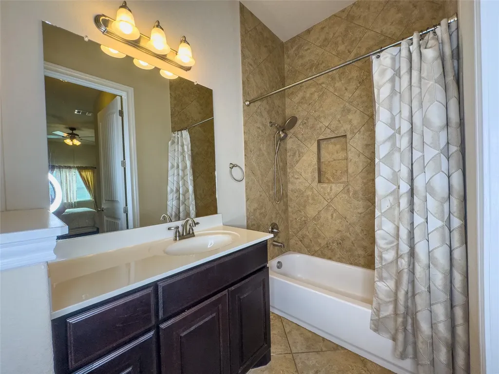 809 Alpino Cibolo TX 78108