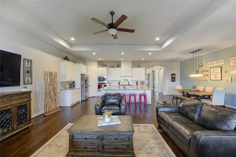 441 Hunters Crossing Drive Sealy TX 77474