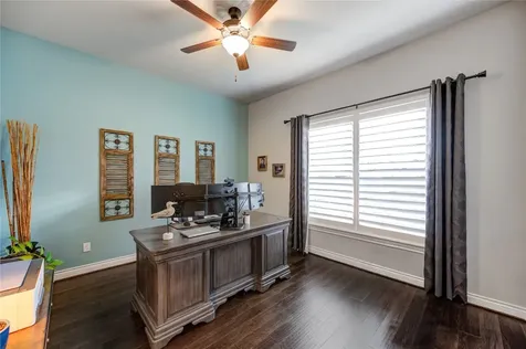441 Hunters Crossing Drive Sealy TX 77474