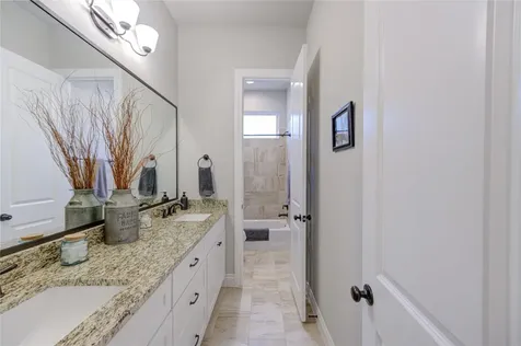 441 Hunters Crossing Drive Sealy TX 77474
