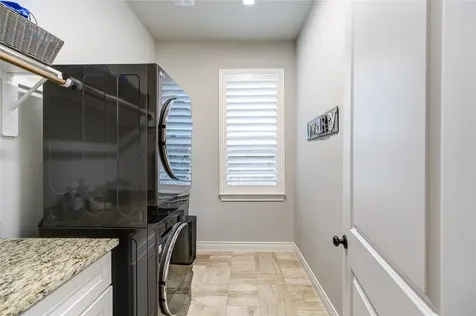 441 Hunters Crossing Drive Sealy TX 77474
