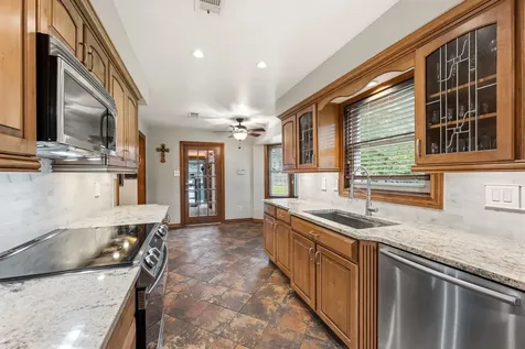 1514 Country Club Drive Crosby TX 77532